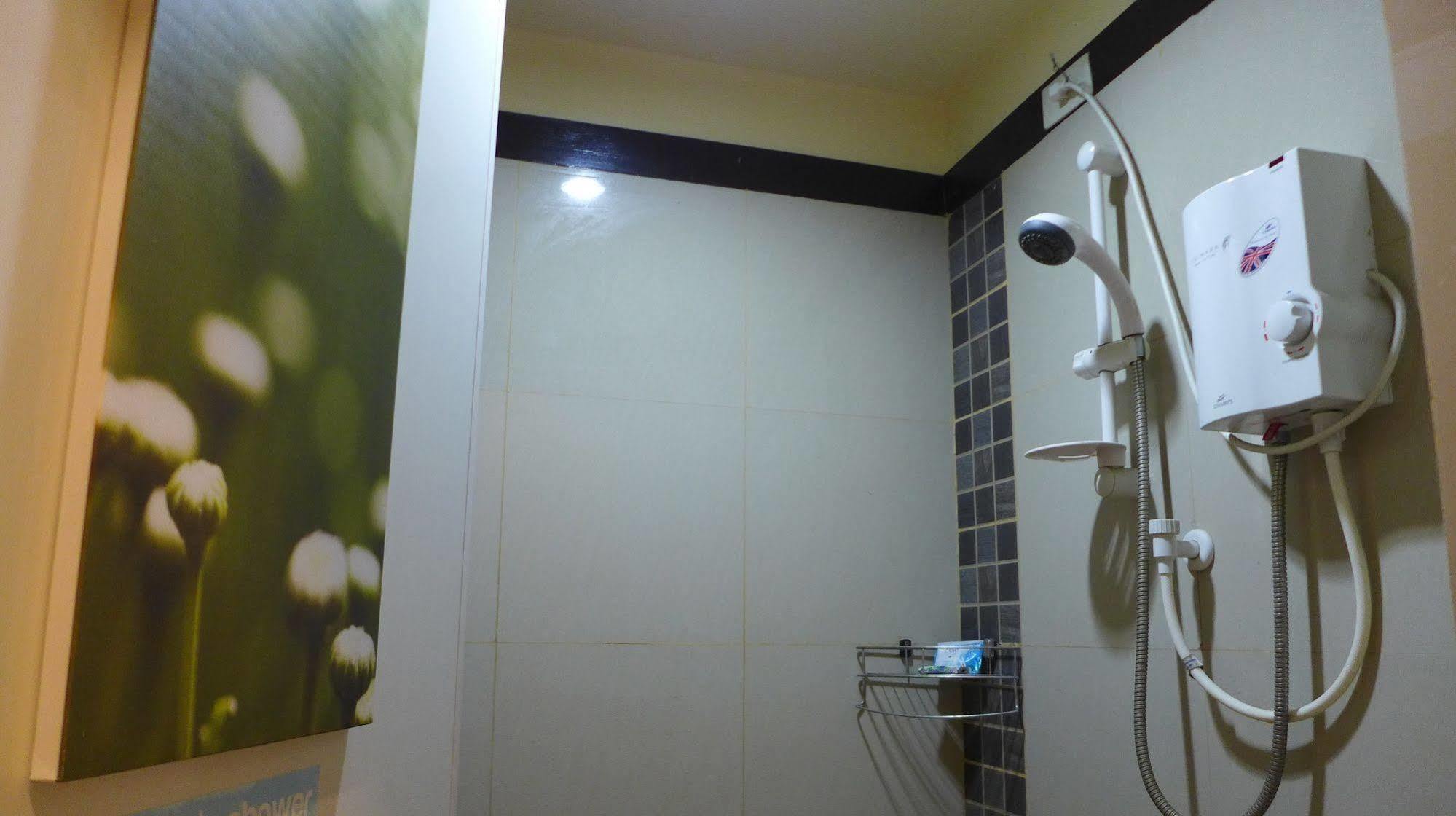 Rozen Suites Paradise General Santos City 外观 照片